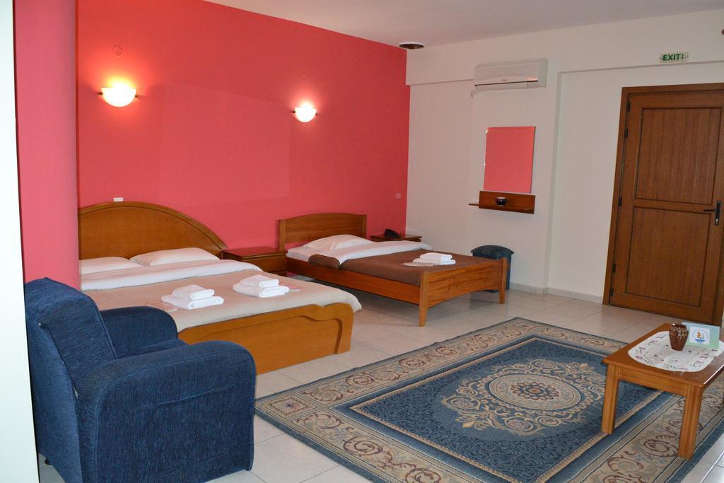 Porto Lagos Rooms Ngoại thất bức ảnh